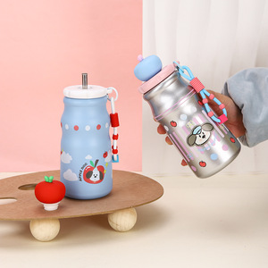 Cute Funny Apple Lid Vacuum <b>Cup</b> Student Kids <b>Straw</b> <b>Cup</b> Outdoor Lanyard Portable Water Mug - Product Image 2