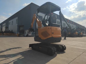 Bestselling Th16-j 1.6-ton Mini Excavator, Hydraulic Crawler Household Excavator. - Product Image 5