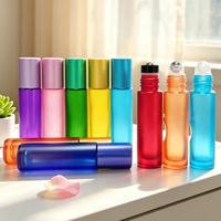 Flacon en verre 5ml 10ml pour huiles essentielles et parfums, avec bouchon en bambou et bille roulante en acier, pour essences, parfums et huiles corporelles
