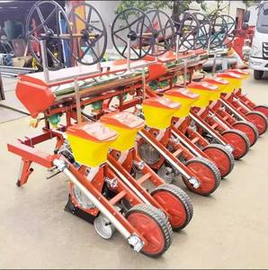 Semoir à maïs à 7 rangs entraîné par un tracteur avec boîte de vitesses et fonction d'engrais pour la plantation à grande échelle de maïs et de soja - Product Image 2