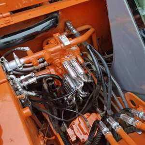 Excavadora Usada Hitachi ZX70 en Venta, Origen Japón, Modelo 2019, Alta Potencia de Excavación, 1 Año de Garantía, Motor Japonés - Product Image 6