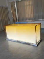 Comptoir de réception moderne en acrylique personnalisé pour magasin, avec éclairage LED intégré, idéal pour salle de sport, boutique ou table de bar