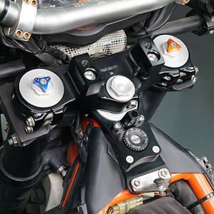 Niccnc per <span class=keywords><strong>KTM</strong></span> <span class=keywords><strong>690</strong></span> <span class=keywords><strong>ENDURO</strong></span> R sterzo stabilizzarsi staffa di montaggio per <span class=keywords><strong>KTM</strong></span> <span class=keywords><strong>690</strong></span> <span class=keywords><strong>ENDURO</strong></span>/R <span class=keywords><strong>2012</strong></span> 2013 2014 2015 2016 2018 2017 - Product Image 2