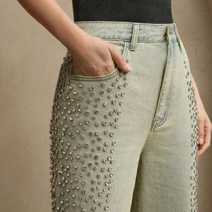 LARSURカスタムファクトリー スタッズ付き宝石装飾ストレートジーンズ ダメージ加工ヴィンテージウォッシュ ハイウエストデニムパンツ レディース - Product Image 1