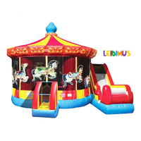 Châteaux sautants petits jouets de plein air d'été à thème rebondissant carrousel maison de rebond gonflable