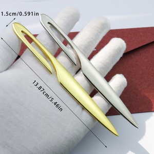 Couteau multifonctionnel de collection en laiton, forme arrondie, design moderne et vintage, pour la découpe de papier et les travaux manuels - Product Image 1