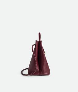 Relojes Mecánicos de Lujo para Hombre Bottega BV Andiamo en Piel de Becerro Sedosa con Detalle de Nudo Distintivo y Correa Cruzada Deslizante Veneta - Product Image 4