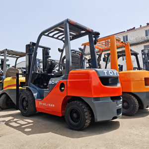 Used Toyota 8F30 <b>Forklift</b> 3 Ton Diesel/Gas Engine 4300kg 0-2000 Hours Good Condition Made in USA Low Oil Safety - Product Image 2