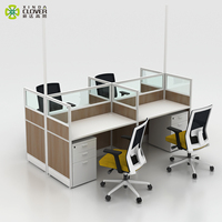 Postes de travail modulaires modernes blancs personnalisables pour bureaux commerciaux, bureaux pour 4 personnes, nouveaux meubles de bureau en panneaux de bois
