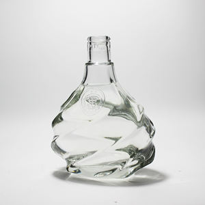 Botellas de Vidrio Exóticas y Exquisitas Personalizadas de 700 ml para Whisky, Vodka, Brandy y Ron - Product Image 6