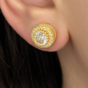 Bijoux coréens tendance pour femmes, sans ternissement, plaqués or 18 carats, petites boucles d'oreilles à clous entièrement serties de zircon - Product Image 6