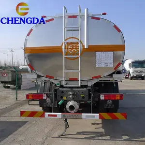 SINOTRUK HOWO CDW 3 fächer 8000 Liter 4x2 Abgabe Kraftstoff Tanker Lkw mit 2000L/2000L/4000L