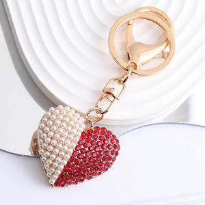 High Quality Heart-Shaped Diamond Metal Keychain Fashionable Rhinestone for Love Heart Pearl Pendant <b>Bag</b> Charms <b>Gift</b> Keychain - Product Image 1