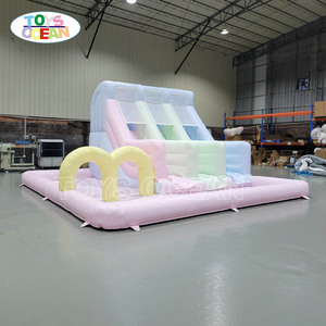 Toboggan aquatique gonflable 3 voies Pastel Macaron avec piscine, château gonflable pour enfants pour fêtes de jardin et parcs d'attractions - Product Image 4