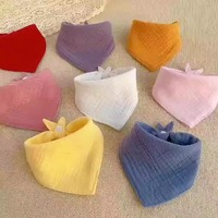 Serviette triangulaire pour bébé en tissu crêpe pur coton, imperméable, résistante aux taches, couleur unie, anti-vomissement pour enfants