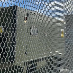 <span class=keywords><strong>Garde</strong></span>-<span class=keywords><strong>corps</strong></span> en <span class=keywords><strong>métal</strong></span> <span class=keywords><strong>déployé</strong></span> à motif diamant en acier galvanisé pour clôture de sécurité temporaire sur chantier - Product Image 1