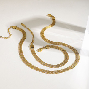 Collier ras du cou en chaîne serpent plaqué or, design minimaliste, unisexe, en acier inoxydable, pour tous les jours, accessoire de fête, ensemble de bijoux - Product Image 2