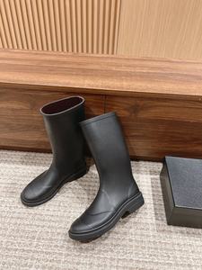 Bottes longues pour femmes de style décontracté, de haute qualité, de marque de luxe, avec semelles épaisses, polyvalentes, antidérapantes et chaudes. - Product Image 3