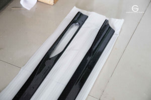 Faldones Laterales Negros Brillantes para <span class=keywords><strong>BMW</strong></span> Serie 4 I4 430i <span class=keywords><strong>440i</strong></span> Gran Coupé 4 Puertas 2021-2023 G22 G26 AC - Product Image 6