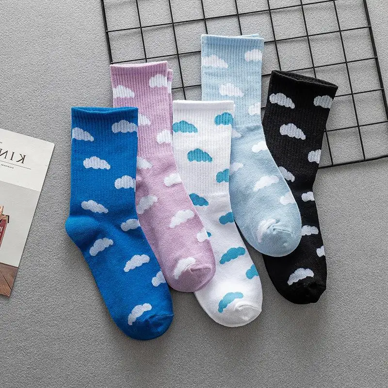 5 couleurs Hip Hop Streetwear chaussettes pour femmes à imprimé nuage chaussettes d'équipage pour filles en vrac