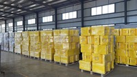 Cale de roue en uréthane jaune de sécurité pour véhicules lourds de 250 tonnes avec poignée