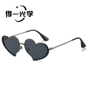 <b>Heart</b> Shape <b>Sunglasses</b> Metal Frame <b>Black</b> UV400 Women Fashion Outdoors - Product Image 1