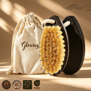 <span class=keywords><strong>Brosse</strong></span> corporelle sèche en bois de hêtre couleur noyer avec logo personnalisé et poils de sanglier pour exfoliation, drainage lymphatique et peau lisse - Product Image 1