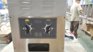 Grille-<span class=keywords><strong>pain</strong></span> électrique à convoyeur commercial, chauffe-<span class=keywords><strong>pain</strong></span> industriel pour hamburgers - Product Image 4
