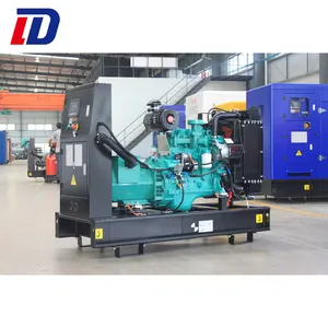 Đáng tin cậy nhà máy Trung Quốc 200/220kw mở/im lặng loại nước làm mát hệ thống mô hình động cơ ba-giai đoạn Máy phát điện diesel