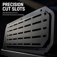 Support de chargement pour benne de pick-up avec rails latéraux et barres transversales pour le rangement et le transport d'équipement