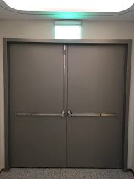 Puertas de oscilación dobles de acero modernas personalizables 45/60/90/120 min Salida DE EMERGENCIA resistente al fuego para baño con aislamiento interno - Product Image 3