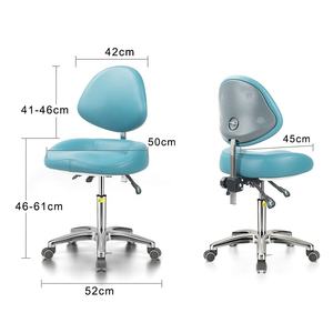 เก้าอี้หนังปรับระดับได้ตามหลักสรีรศาสตร์พร้อมฐานโลหะ เหมาะสำหรับห้องปฏิบัติการทันตกรรม เฟอร์นิเจอร์ห้องปฏิบัติการแบบโยกได้ สำหรับโรงพยาบาล ห้องทำงาน และคลินิก - Product Image 6