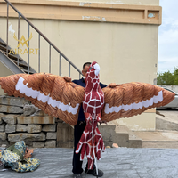 Aigle gonflable décoratif pour festival de musique, modèle d'oiseau gonflable de forme volante variée avec souffleur pour exposition de musée sur le thème des oiseaux