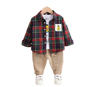 Conjuntos de Ropa para Niños de Nuevo Diseño, Pantalones Color Caqui y Abrigos de Invierno Coreanos, Conjunto de 3 Piezas - Product Image 1