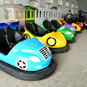 De interior y al aire libre barato paseos del parque de atracciones niños eléctricos de la batería del coche de parachoques precio de venta