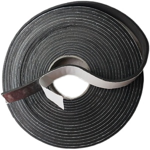 Bande de mousse imprégnée de cellules ouvertes pré-compressées bande Compriband simple face pour l'étanchéité de fenêtre - Product Image 1