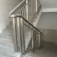 Rampe d'escalier en acier inoxydable soudé pour intérieur, extérieur et balcon