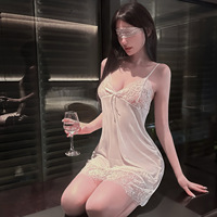 Chemise de nuit sexy en dentelle rouge transparente pour femme, nuisette à col en V, lingerie de nuit, vente en gros à prix abordable