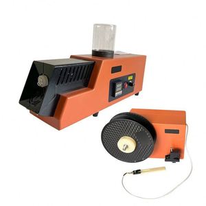 Machine d'extrusion de plastique ABS de bureau, petite imprimante 3D, équipement de fabrication de pièces en caoutchouc, mini machine d'extrusion de filament de PVC - Product Image 3