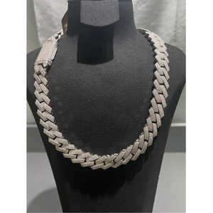 สร้อยคอคิวบันเงินแท้ 925 คุณภาพสูง ประดับด้วยมอสซาไนต์ เหมาะสำหรับเป็นเครื่องประดับงานแต่งงานหรือของขวัญวันครบรอบ มีจำหน่ายในราคาส่งออก - Product Image 1