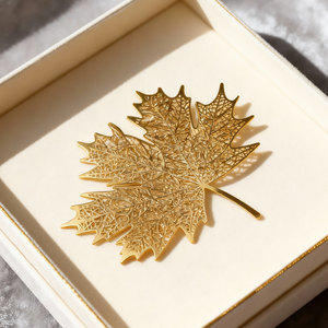 Segnalibro in Metallo Artigianale Personalizzato, Vendita Diretta dalla Fabbrica OEM, Segnalibro in Ottone a Forma di Foglia di Ginkgo o Acero - Product Image 4