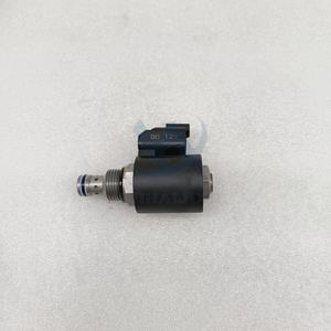 İnşaat Makineleri Parçaları 12V Solenoid Valf 63813202 Ekskavatör Hidrolik Sistemi için Kontrol Valfi Bakımı - Product Image 3