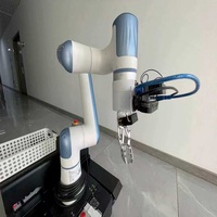 Robot cueilleur de fruits agricole à trois axes avec chenilles, 220V, capacité de production de 40 kg pour vergers