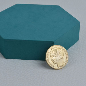 Pièce <span class=keywords><strong>de</strong></span> <span class=keywords><strong>monnaie</strong></span> en métal plaqué or <span class=keywords><strong>de</strong></span> petite taille, Design 3D personnalisé 1936 <span class=keywords><strong>100</strong></span> - Product Image 4