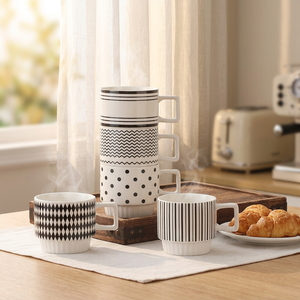 Tasses à boire en céramique et porcelaine géométriques noires et blanches, esthétiques et soigneusement sélectionnées, résistantes aux hautes températures et compatibles lave-vaisselle - Product Image 2