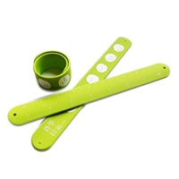 Bracelet claque à impression personnalisée Bracelet pression en peluche de silicone Bracelet claque de silicone Bandes claque pour enfants