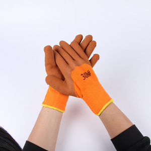 Fornitura di fabbrica <span class=keywords><strong>guanti</strong></span> <span class=keywords><strong>da</strong></span> lavoro di sicurezza antiscivolo resistenti al taglio <span class=keywords><strong>guanti</strong></span> rivestiti in schiuma di lattice - Product Image 3