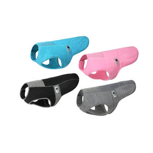 ओम कस्टम लोगो लुभावनी गर्म लक्जरी उच्च गुणवत्ता वाले आरामदायक पालतू कपड़े समायोज्य नरम डिजाइनर सर्दियों कुत्ते कोट कपड़े - Product Image 2