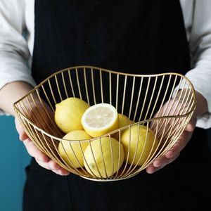Organisateur de bureau en fil métallique moderne nordique, panier à fruits, rangement de placard, présentoir à snacks, support à pain pour aliments - Vente en gros - Product Image 3