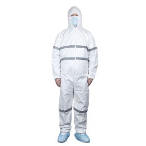 ชุ<span class=keywords><strong>ด</strong></span>ป้องกันแบบใช้แล้วทิ้งแบบมีซิปมีฮู้<span class=keywords><strong>ด</strong></span>สติกเกอร์สีเทาสะท้อนแสงฟิล์มระบายอากาศได้แบบชิ้นเดียว - Product Image 1